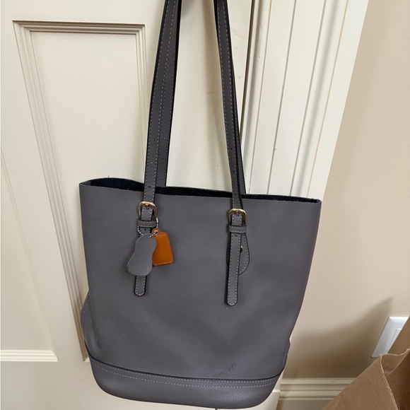 Gray Leather Tote Bag Never Used - Picture 1 of 9